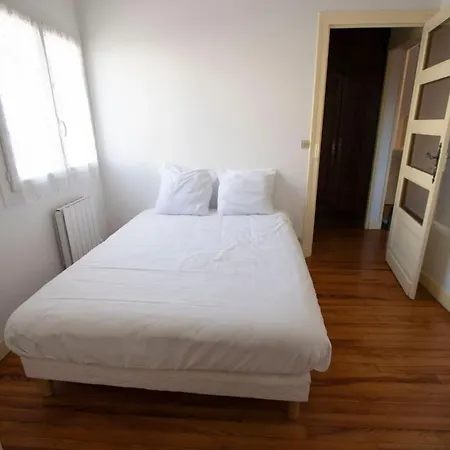 1 à 9 Personnes Coeur De Appartement Hagetmau